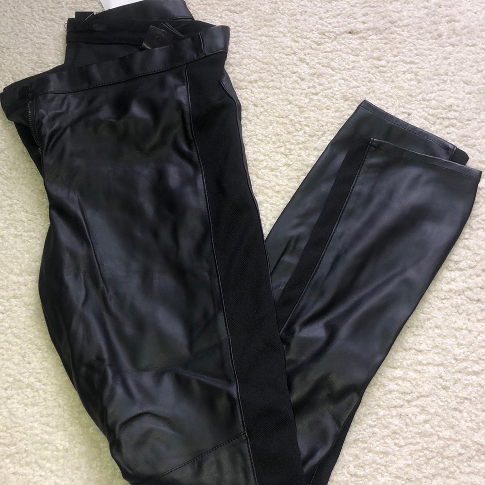 LEATHER LEGGINGS/PANTS/JEANS